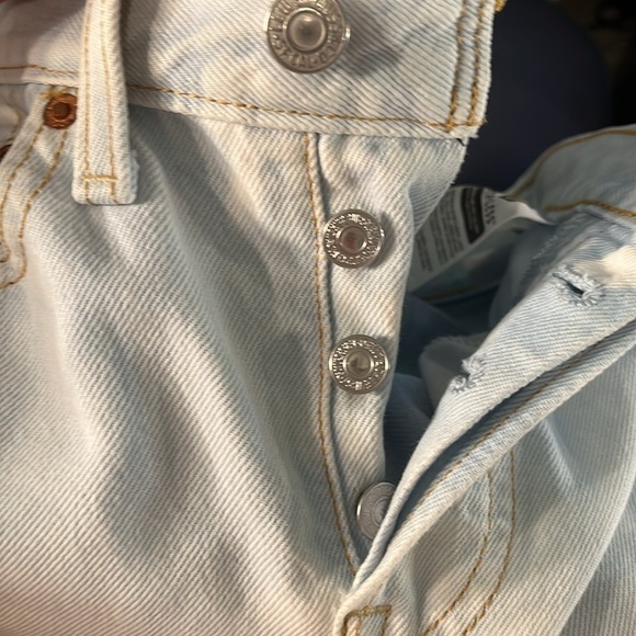 Levi’s Premium Wedgie Straight Jeans Light Blue Bleached Size 25 Button Fly - Picture 8 of 13